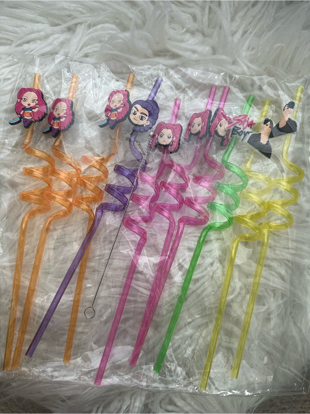 NEW/UNUSED K-Pop Theme Party Straws